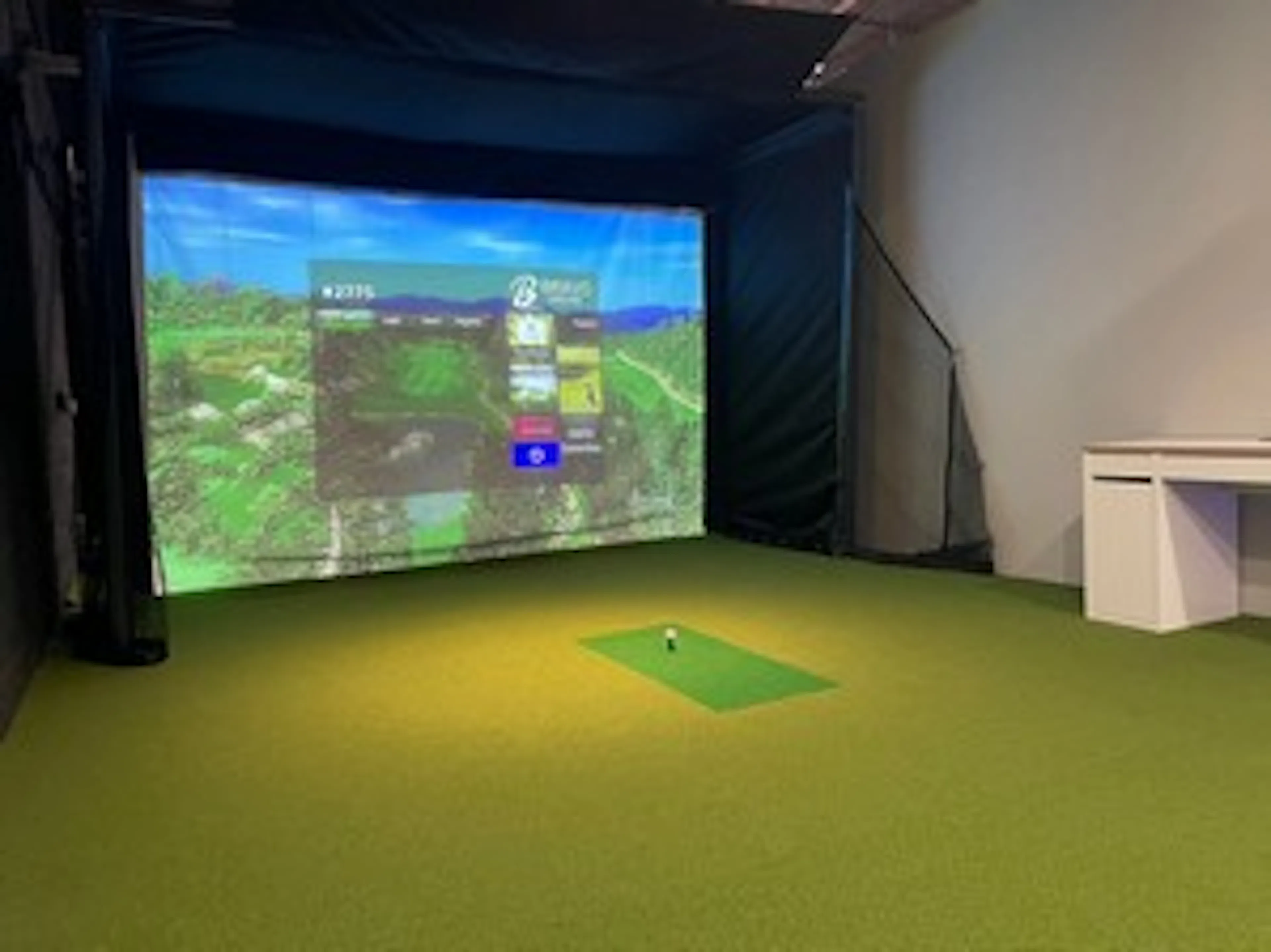 target indoor golf toronto