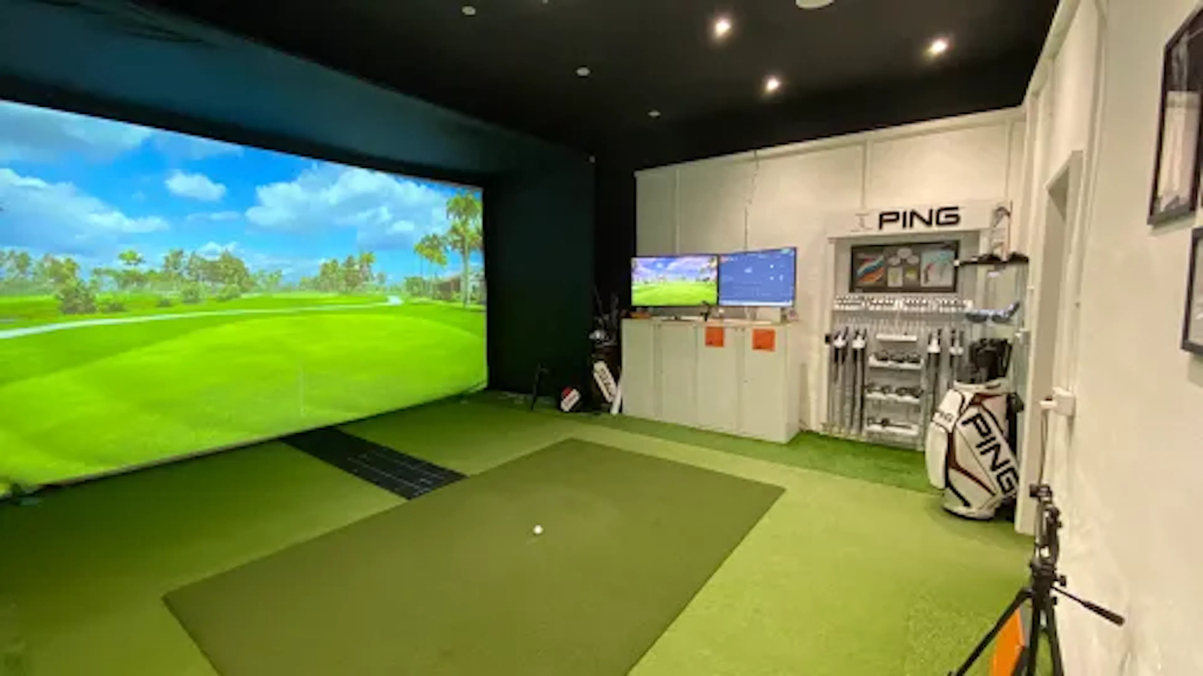 langley park golf studio