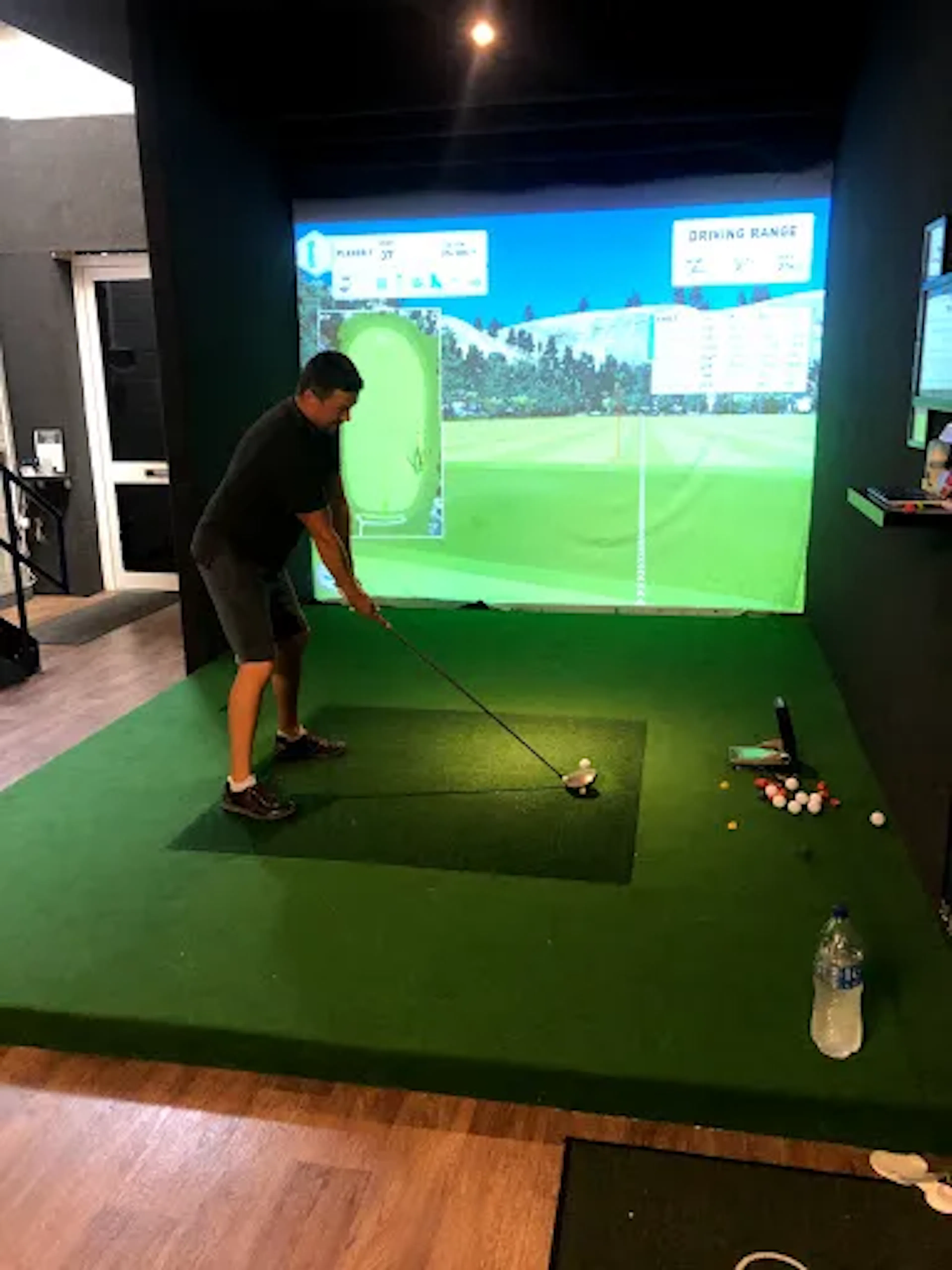 swindon indoor golf centre