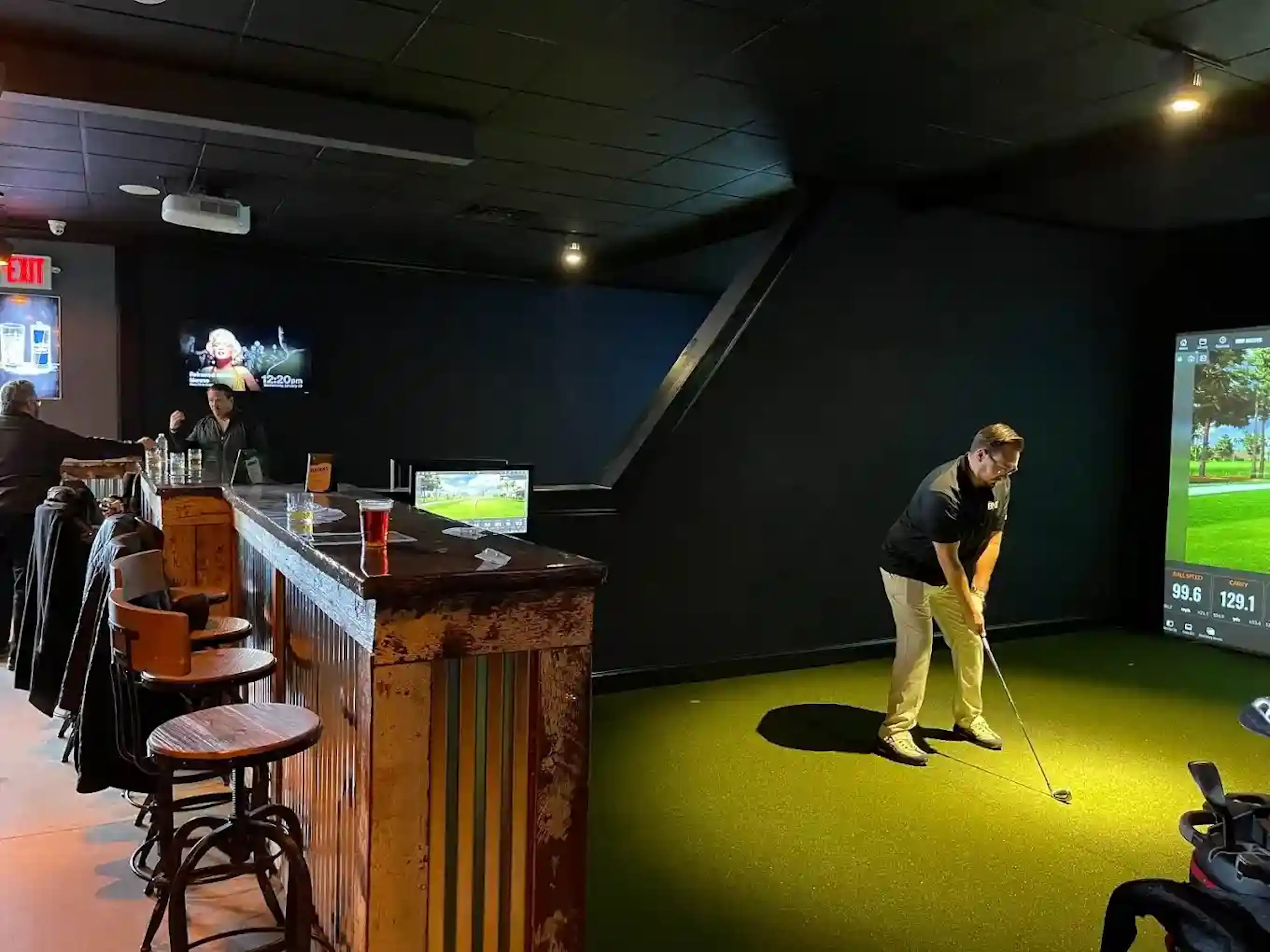 next level indoor golf