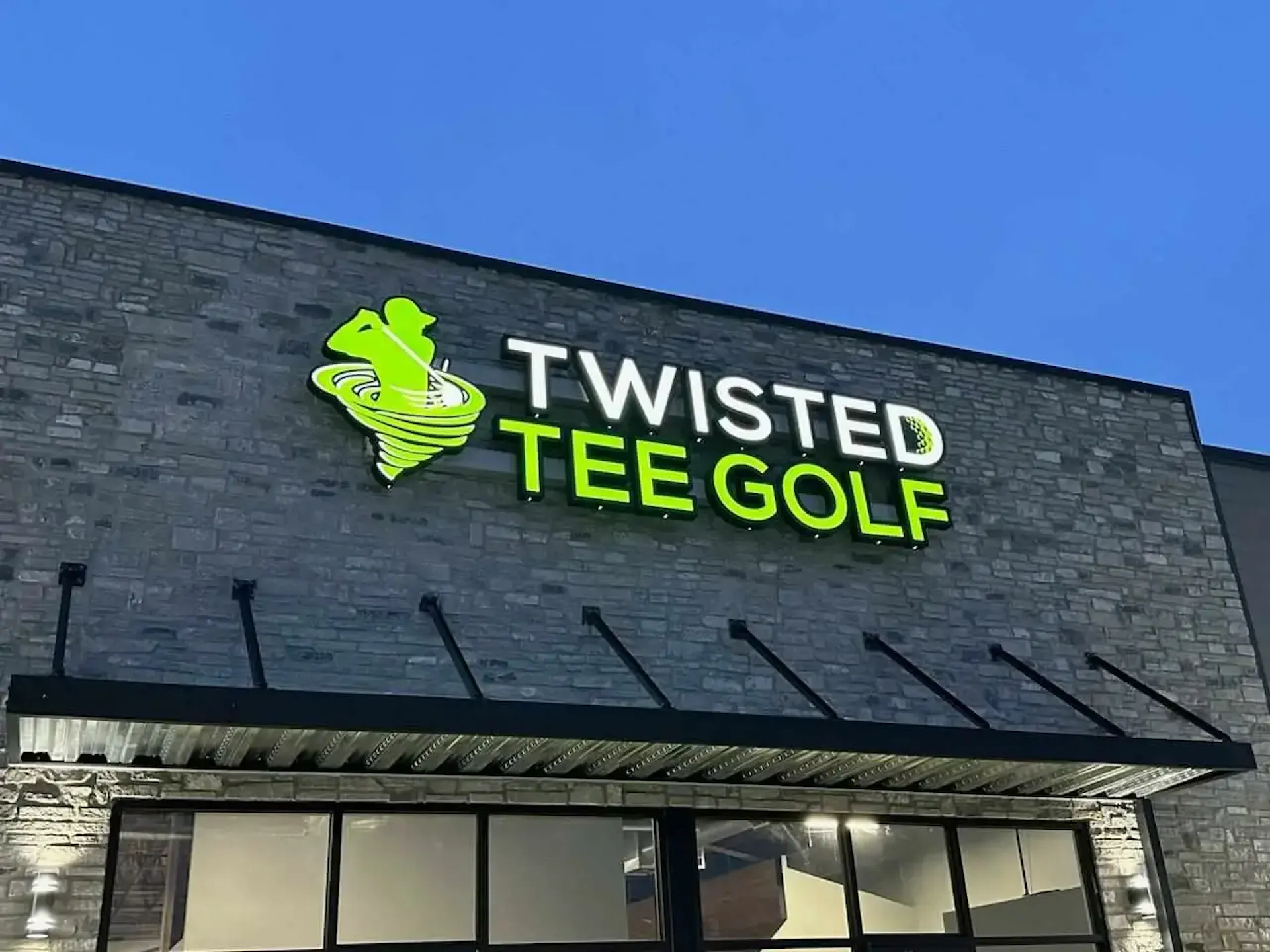 twisted-tee-golf